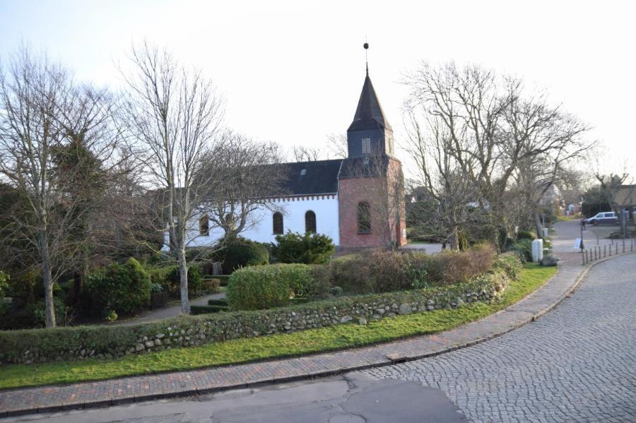 Einfach Eingerichtete Masionettewohnung. Westerland Exteriér fotografie